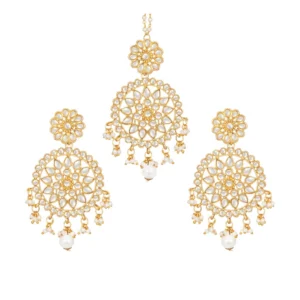 BS Women's Rose Gold Plated Alloy Kundan Earrings & Mangtikka (White)