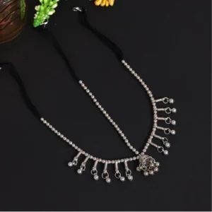 BS Women's Silver Color Oxidised Matha Patti