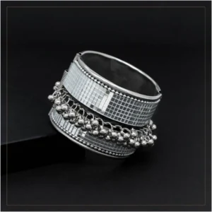 BS Women's Silver Color Oxidised Adjustable Bracelet