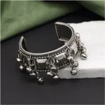 BS Women's Silver Color Oxidised Adjustable Bracelet