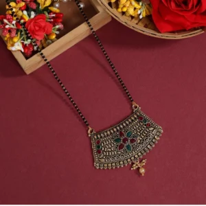 BS Women's Maroon & Green Color Mangalsutra